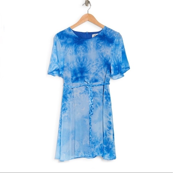 SAGE COLLECTIVE BLUE TIE-DYE MINI DRESS SIZE 6 - Picture 3 of 3
